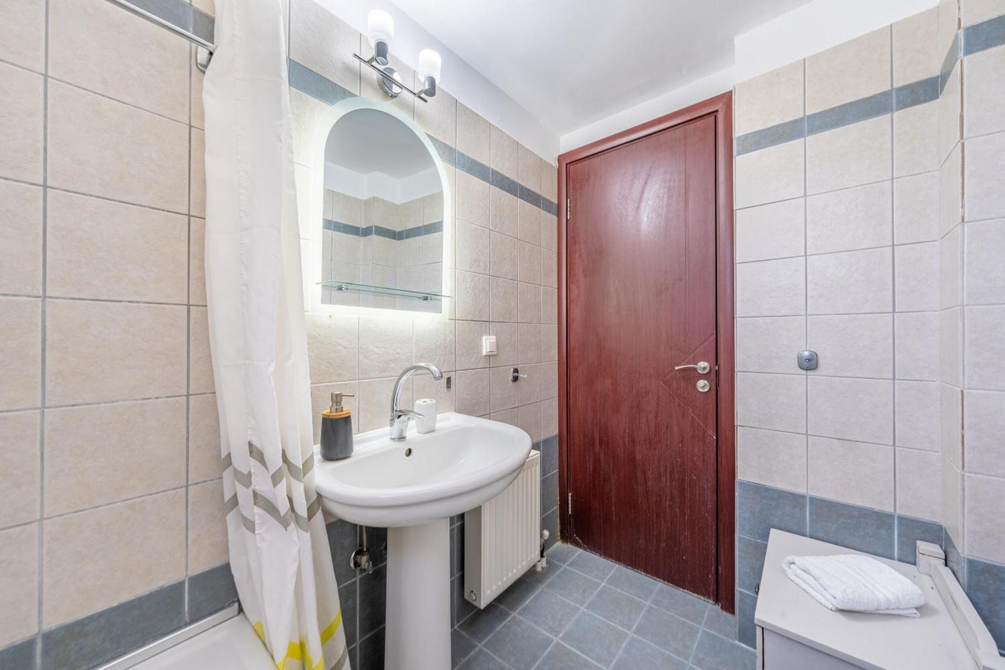 Starry Sky Luxury 4 Apartment