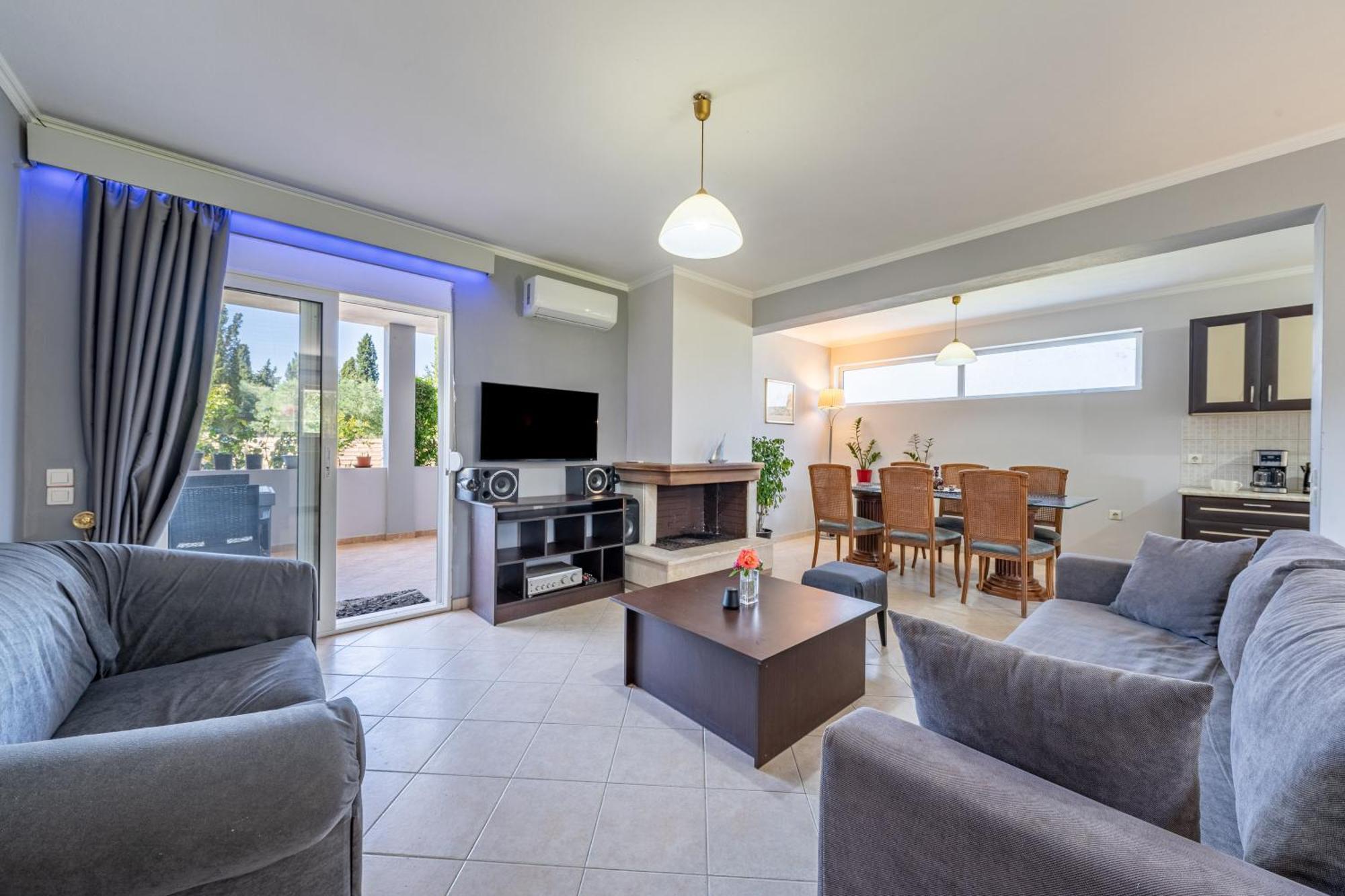 Starry Sky Luxury 4 Apartment Lefkimmi (Corfu)